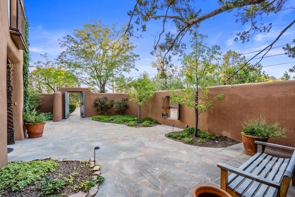 206 Camino Del Norte, Santa Fe, NM is listed by Team Duran/King at Barker Realty